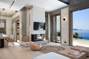 Interior - Stunning sea views, access to a private cove, hot tub! (Rethymno)