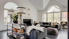 獨棟房屋, 多張床 (Bridgehampton Beauty) | 客廳