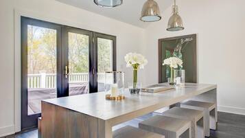 House, Multiple Beds (Bridgehampton Beauty) | Dining