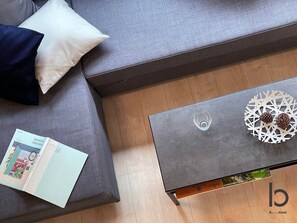 Interior - b hotel Neko Yard | Loft Studio near Peace Park (Naka Ward, Hiroshima)