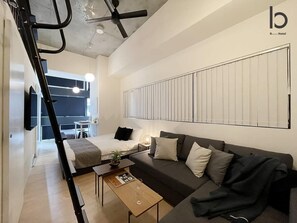 Iron/ironing board, WiFi, bed sheets - b hotel Neko Yard | Loft Studio walk to Peace Park (Naka Ward, Hiroshima)