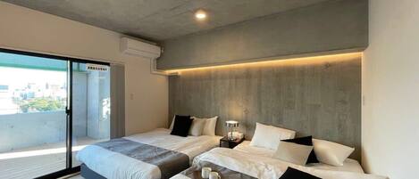 Silitysrauta/-lauta, Wi-Fi, vuodevaatteet