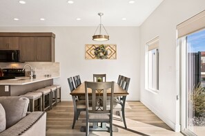 Dining - Family Friendly 5 BD/4.5 BA Brand New Townhome (St. George)