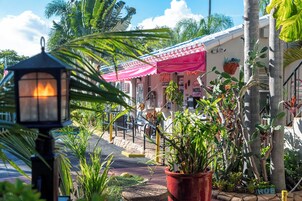 Fachada de la propiedad
