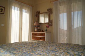 2 bedrooms