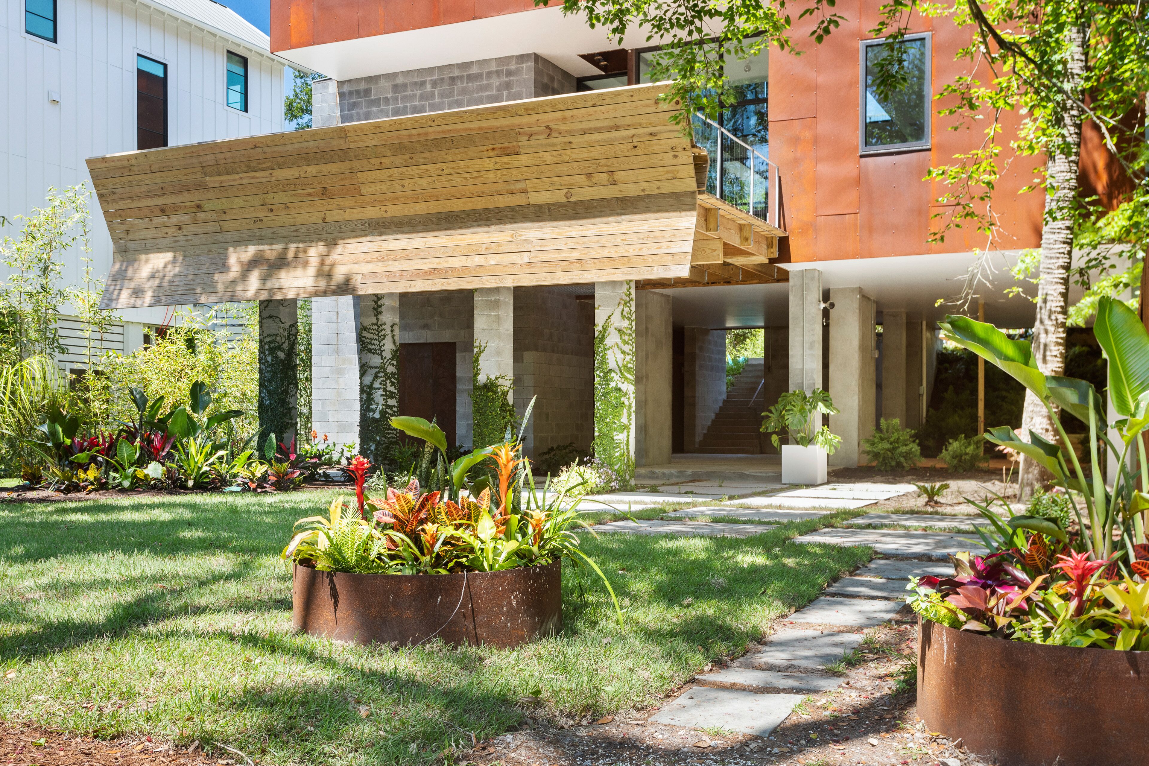 Coastal Contemporary Haven | Makai House