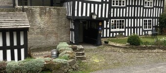 Glamping at The Homestead - Ensuite Bell Tent
