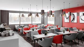 Tägliches Frühstücksbuffet (19.9 EUR pro Person)