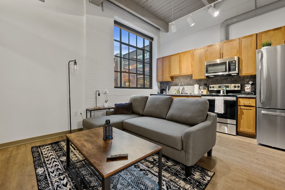 Live Life in the Fast Lane with Our Stunning Industrial Lofts 205