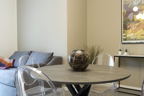 Interior detail - Sugar Ribbon (Milan)