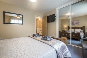2 chambres, fer et planche à repasser, Wi-Fi