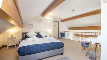 3 bedrooms, iron/ironing board, WiFi