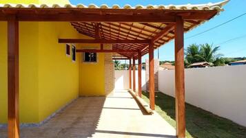 Fachada da propriedade