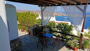 Comfort House | Terrace/patio - Infinito Blu SeaView InfinityPool by GHH (Mykonos)