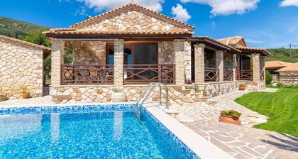 Villa La Isla with Private Pool