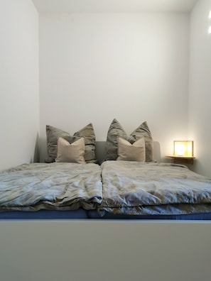 2 bedrooms, free WiFi