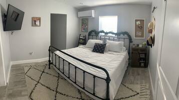 4 Schlafzimmer, Bügeleisen/Bügelbrett, Reisekinderbett, kostenloses WLAN