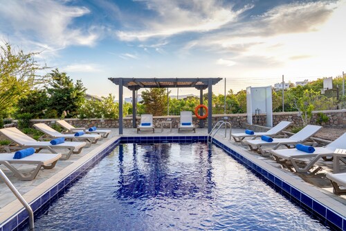 Memi Beach Front Villa