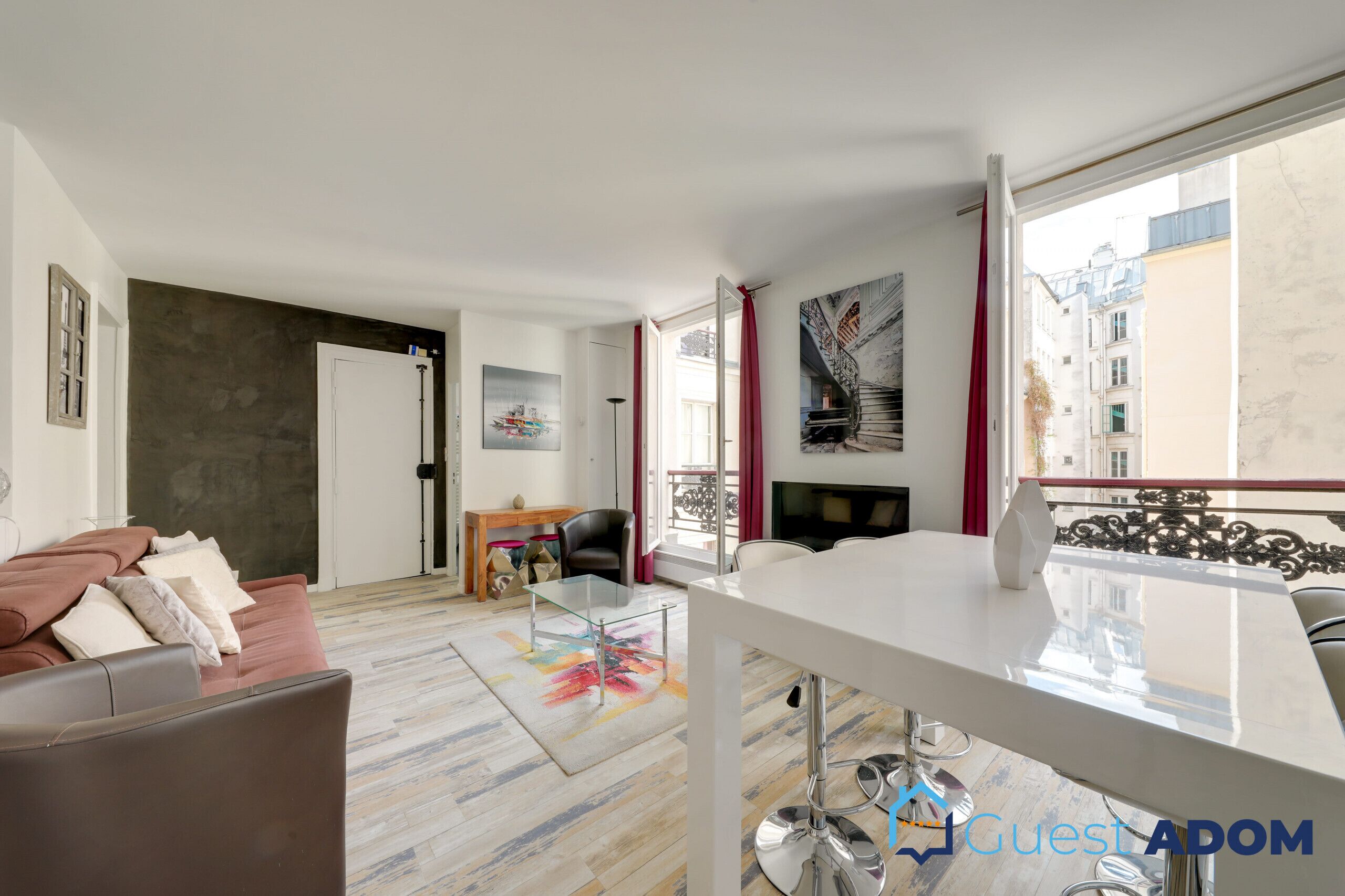 Appartement 6p entre le Marais et Republique