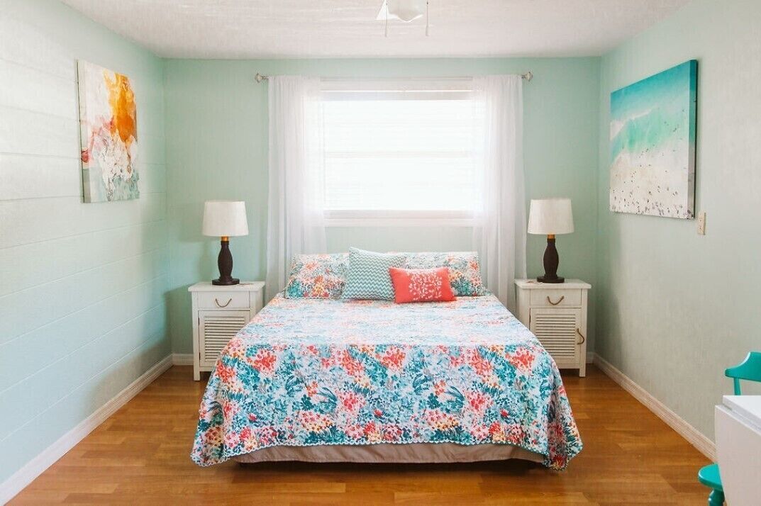 Spacious Studio 5-minutes from Siesta Key