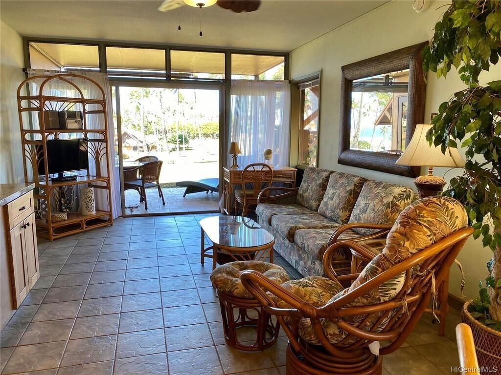 Beaches, Beaches, Beaches! West Molokai. Remote and Private. Hawaii's best.