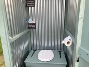 Cabin | Bathroom