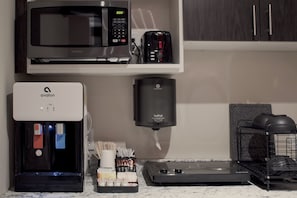 Fridge, microwave