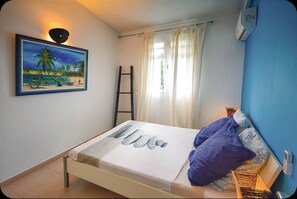 3 bedrooms, iron/ironing board, travel cot, free WiFi - Apartment T4 1st floor 3* villa by the ocean. (LA TRINITE)