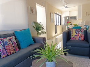 Luxury Penthouse, 3 Bedrooms | Living area | Smart TV - Polo 54 Downtown Apartments (Playa del Carmen)