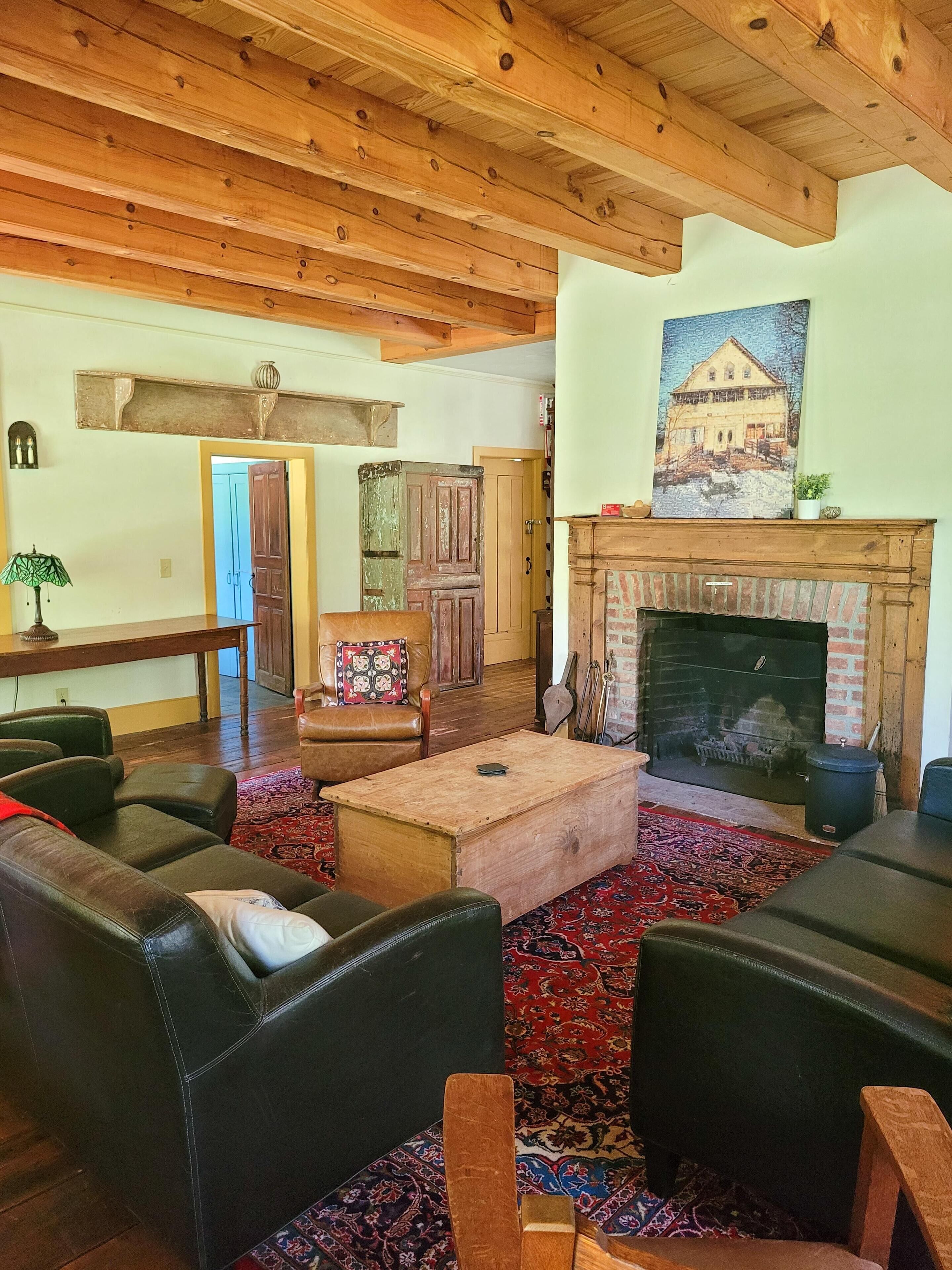 Black Walnut Tree Farm: Rustic & Colorful Highland Farmhouse on 50 Acres