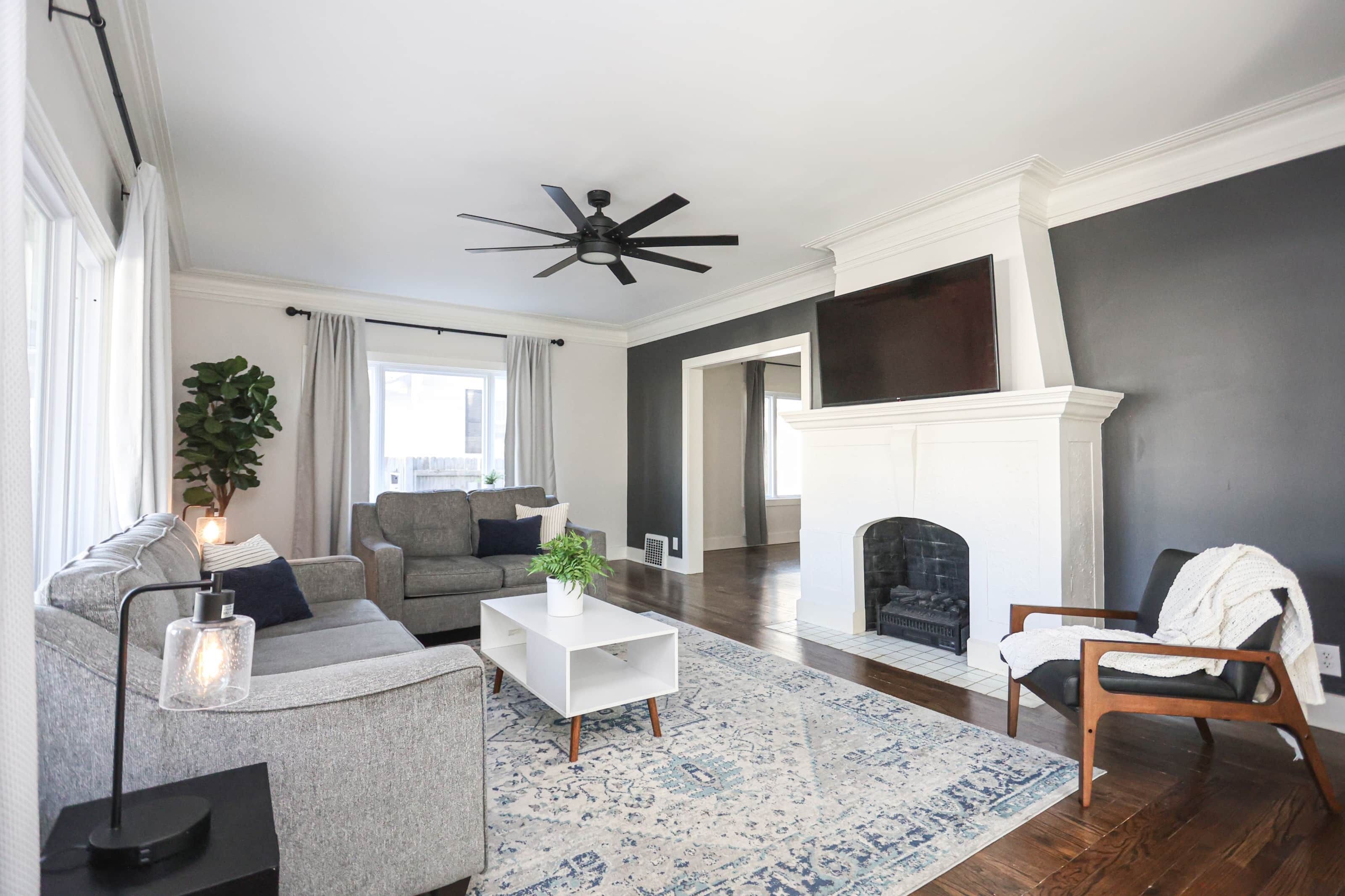 Center of Tulsa, 1 Block to TU, <5 min to Expo