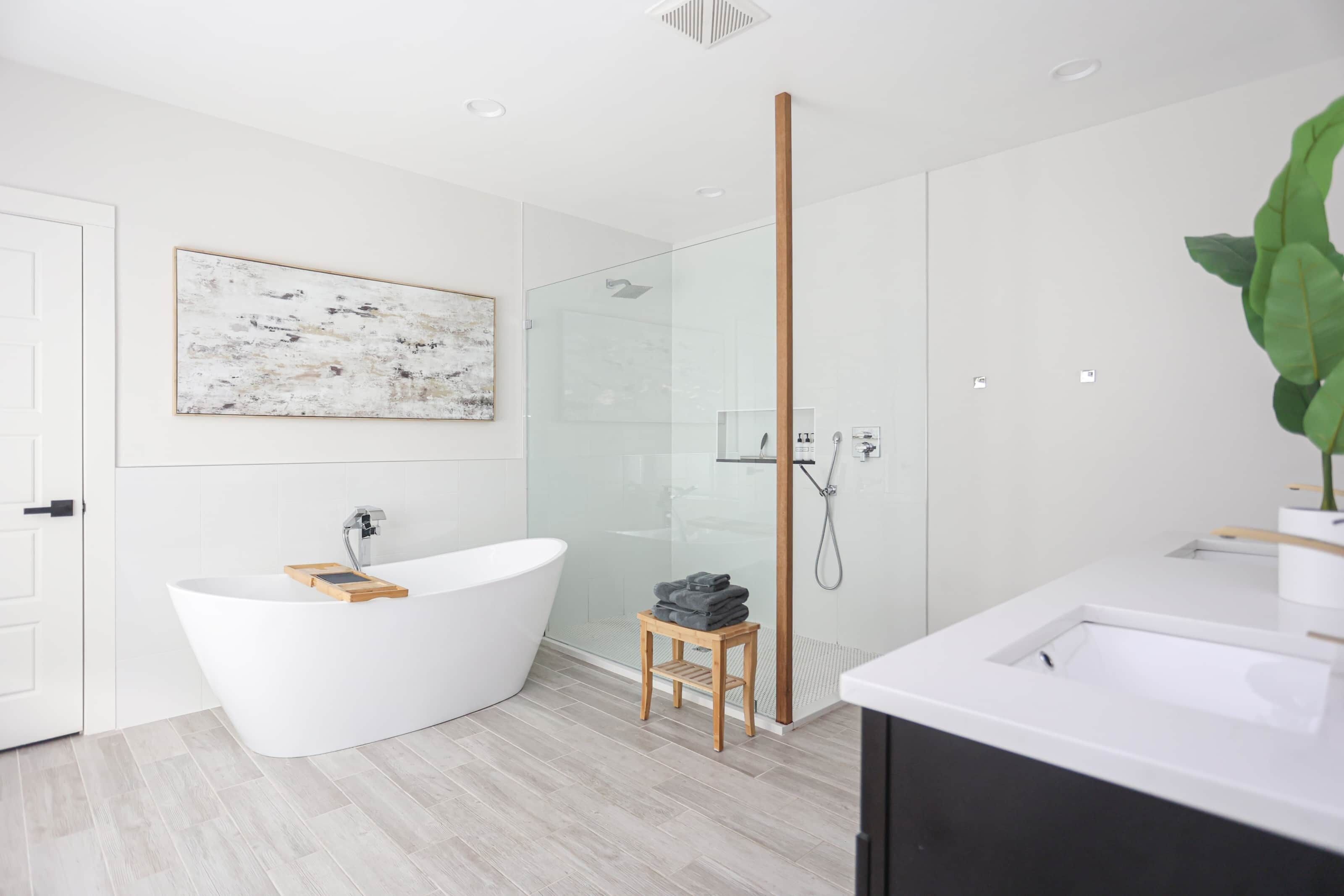 Center of Tulsa, 1 Block to TU, <5 min to Expo