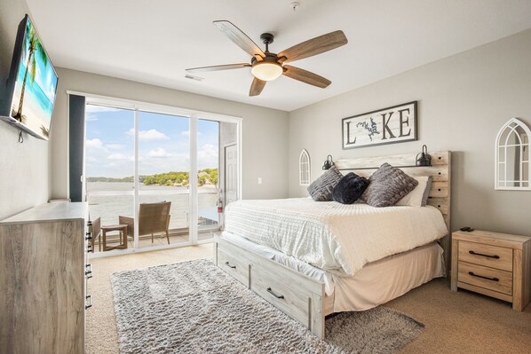 3 bedrooms, iron/ironing board, travel cot, free WiFi