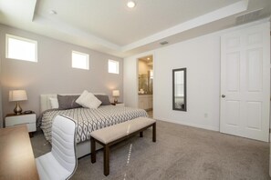 5 bedrooms, desk, iron/ironing board, travel cot