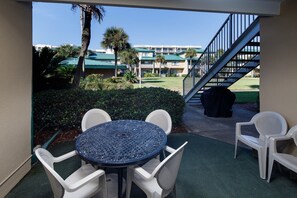 Outdoor dining - Seaspray Condos - 106A (Fort Walton Beach)