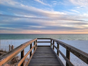 Unclassified image, 2 of 22, button - Seaspray Condos - 107B (Fort Walton Beach)