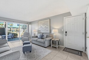 Fernseher, DVD-Player