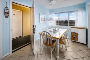 Dining - Seaspray Condos - 113A (Fort Walton Beach)