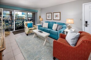 TV, DVD player - Seaspray Condos - 112D (Fort Walton Beach)