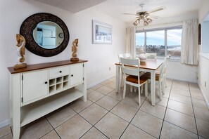 Interior - Seaspray Condos - 114C (Fort Walton Beach)