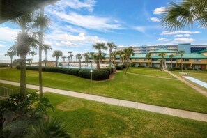 Property grounds - Seaspray Condos - 113B (Fort Walton Beach)