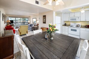 Interior - Seaspray Condos - 116D (Fort Walton Beach)