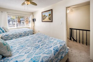 1 室のベッドルーム、アイロン / アイロン台、WiFi (無料)、ベッドシーツ