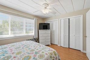 Unclassified image, 3 of 28, button - Seaspray Condos - 206C (Fort Walton Beach)