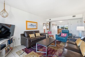 TV, DVD player - Seaspray Condos - 216B (Fort Walton Beach)