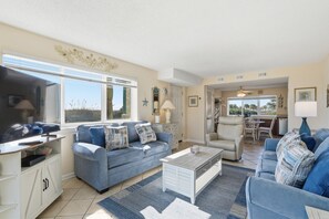 Fernseher, DVD-Player