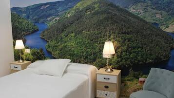 3 chambres, fer et planche à repasser, lit parapluie, Wi-Fi gratuit