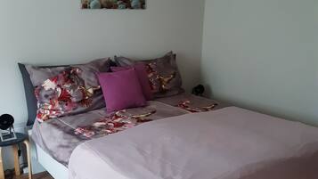 2 Schlafzimmer, kostenloses WLAN, Bettwäsche