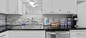 Great Place to Stay, Near all Tulsa Attractions