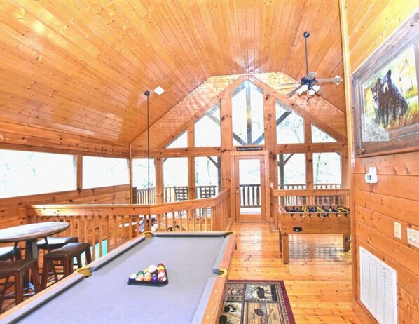 غرفة الألعاب